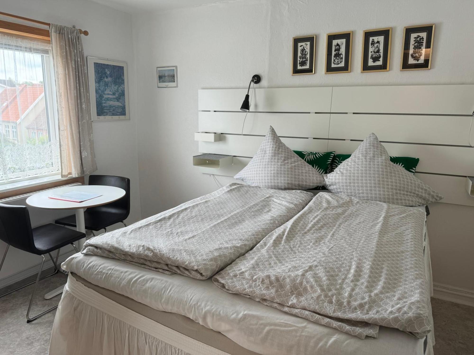 Holiday Rooms รุดเคอบิง ภายนอก รูปภาพ