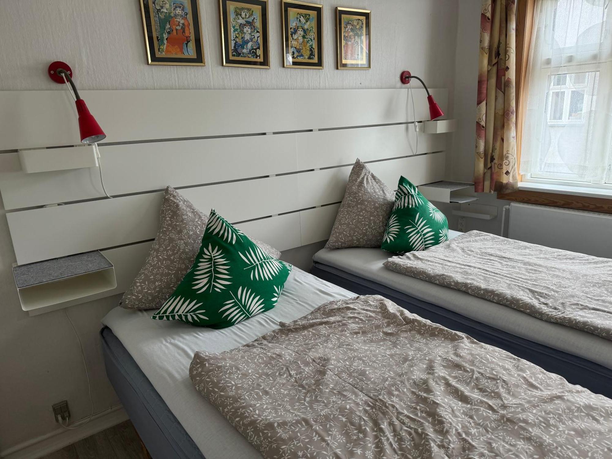 Holiday Rooms รุดเคอบิง ภายนอก รูปภาพ